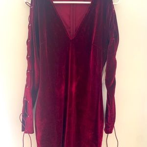 Velvet body con dress